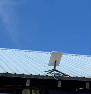 Internet satelital en cubierta, trabajo realizado por HRW.cl
